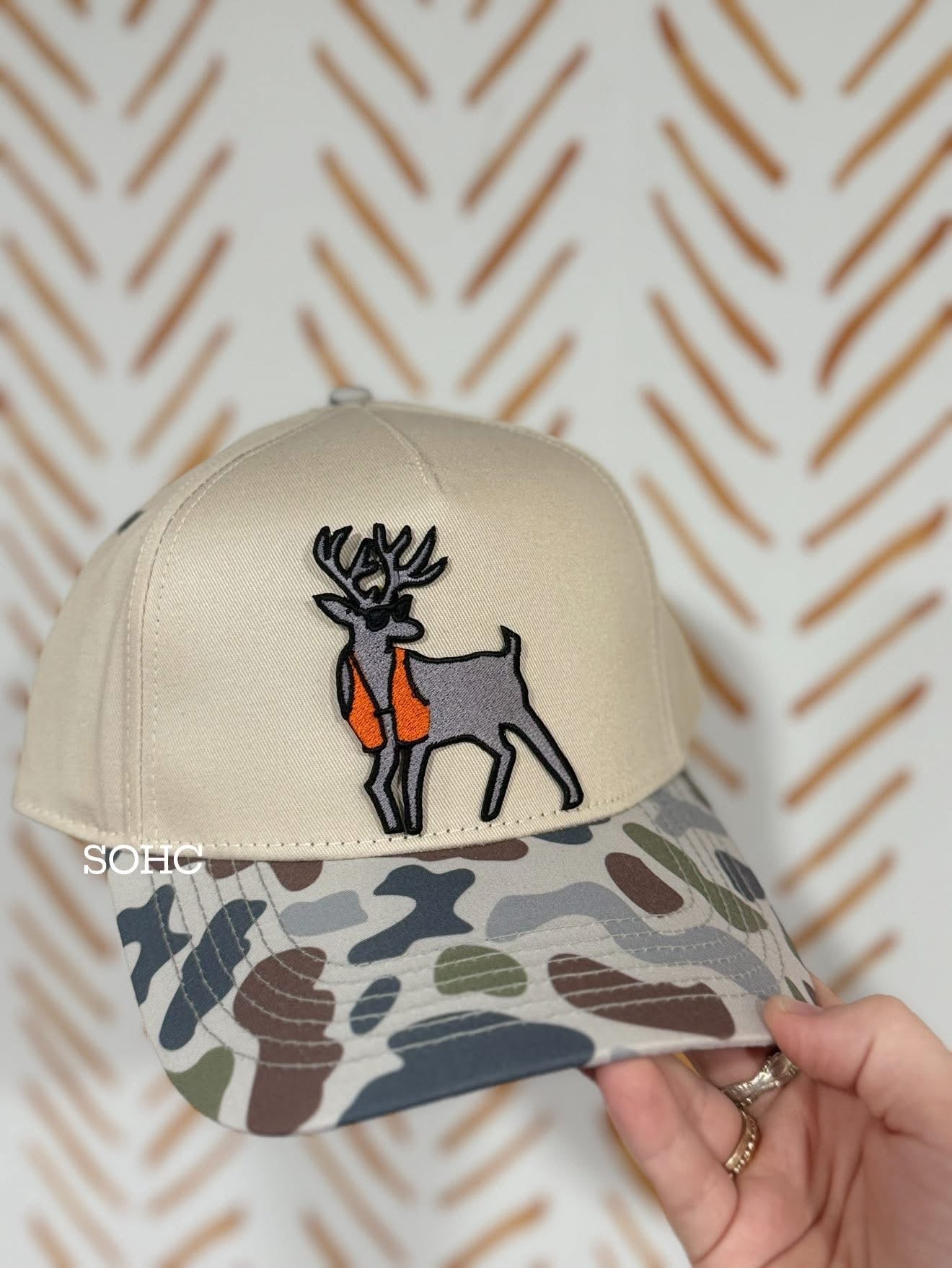 FUNKY DEER trucker