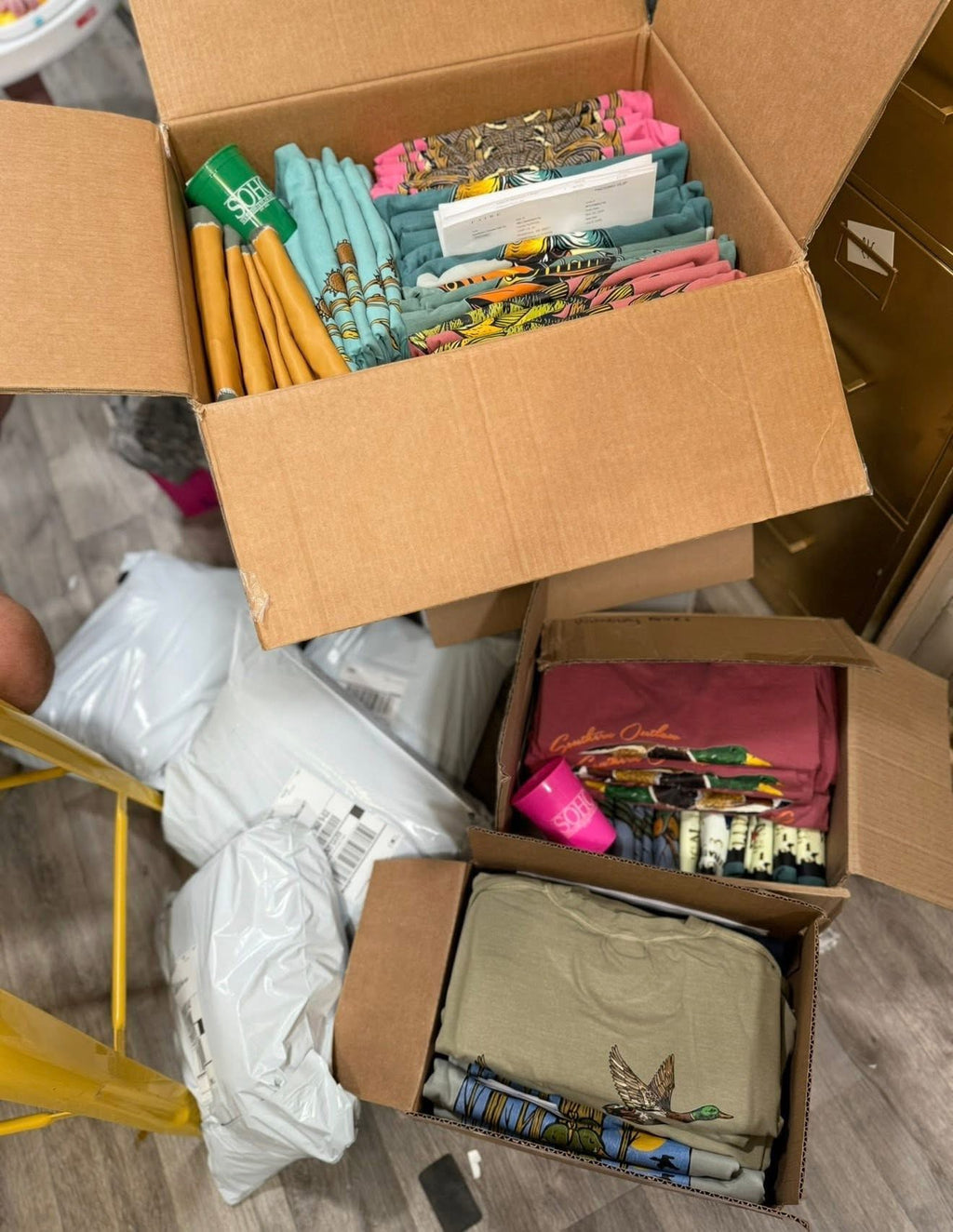 NEW DROP WHOLESALE BOX