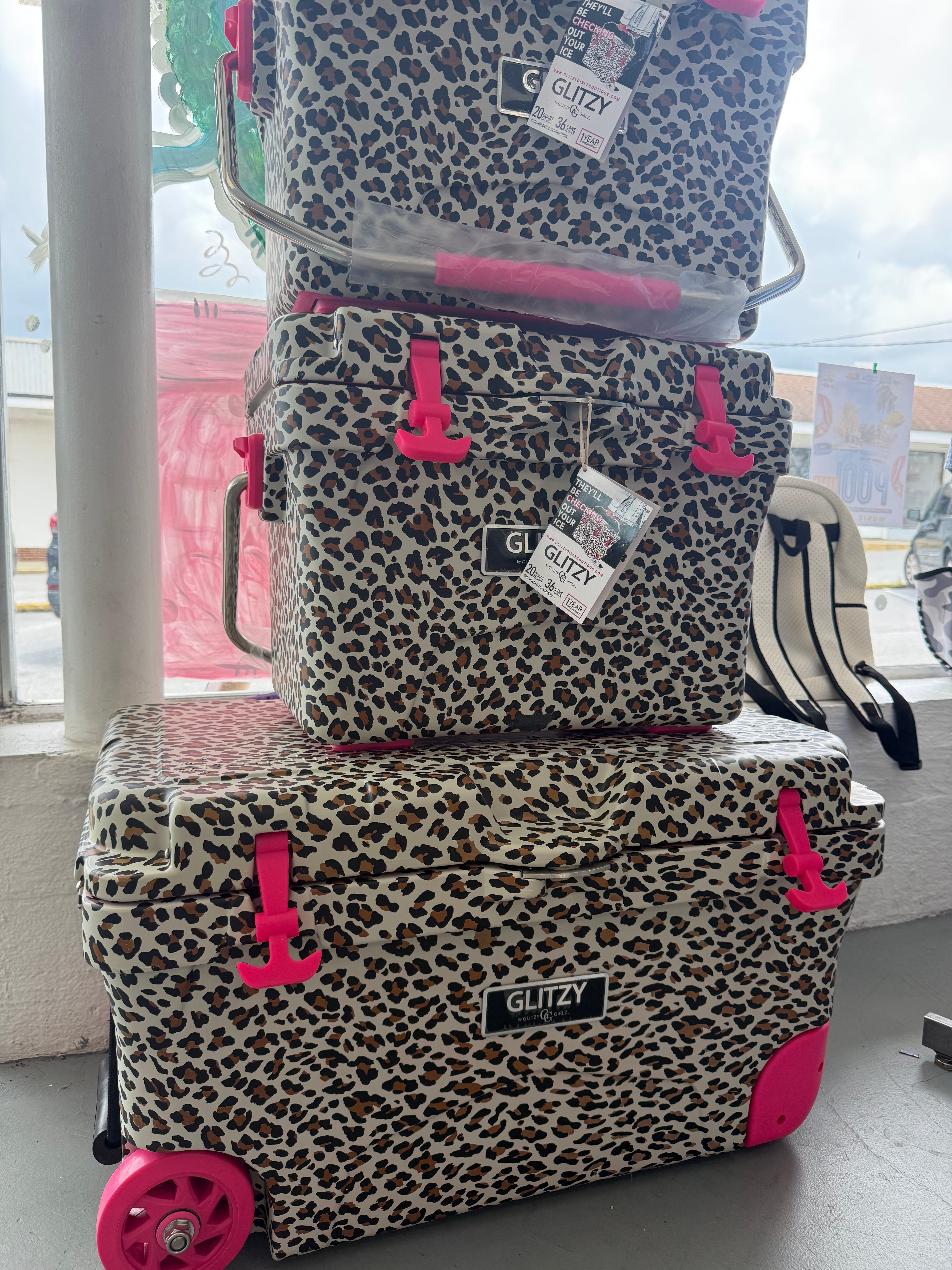 Leopard cooler